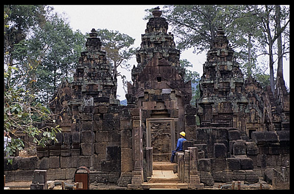 Rebuilding Banteay Srei.