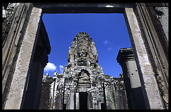 The Bayon, 54 gothic towers decorated with 200 smiling faces.