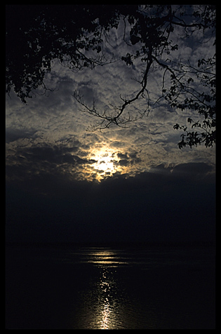 Day turns into night, Mekong River, Kratie, Cambodia