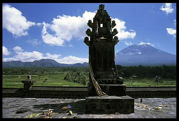 A statue overlooking a valley near Gunung Agung.