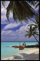 A holiday on one of the many Maldives islands offers good all inclusive hotels on resorts with white sand beaches.