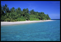 A holiday on one of the many Maldives islands offers good all inclusive hotels on resorts with white sand beaches.