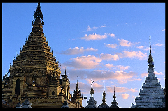 The oldes temple in Nyaungshwe, Yadana Man Aung Paya.