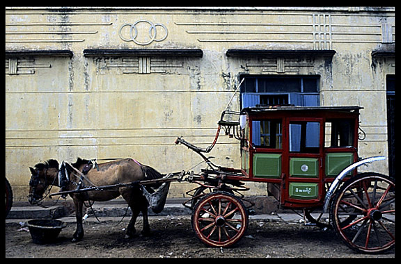 Local transport (horse carts) in Hsipaw.