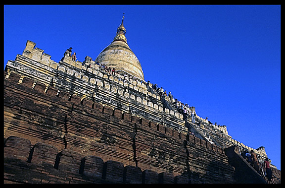 The crowds are climbing Shwesandaw Paya for a magnificent sunset.