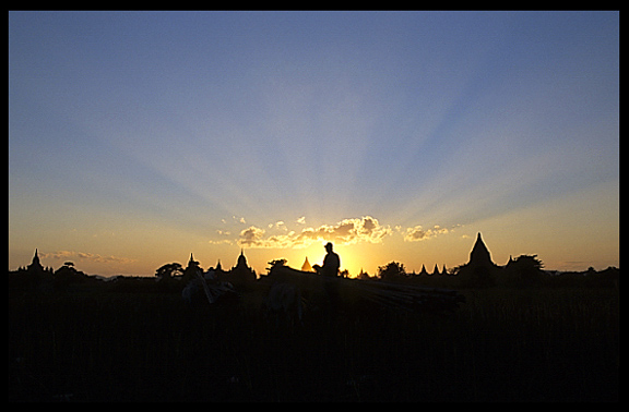 Sunset at Bagan, seen from Shwesandaw Paya.