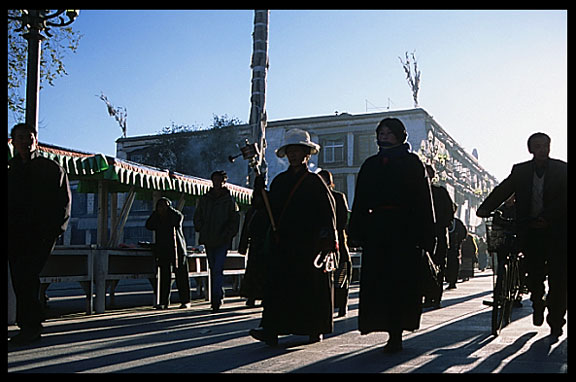 A continuous flow of pilgrims on the Barkhor Kora.